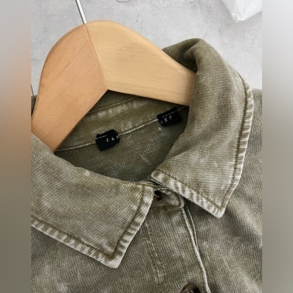 3/$30 _ JANE &  DELANCEY | Shacket Button-Up Shirt Jacket distressed green - s - Picture 4 of 7